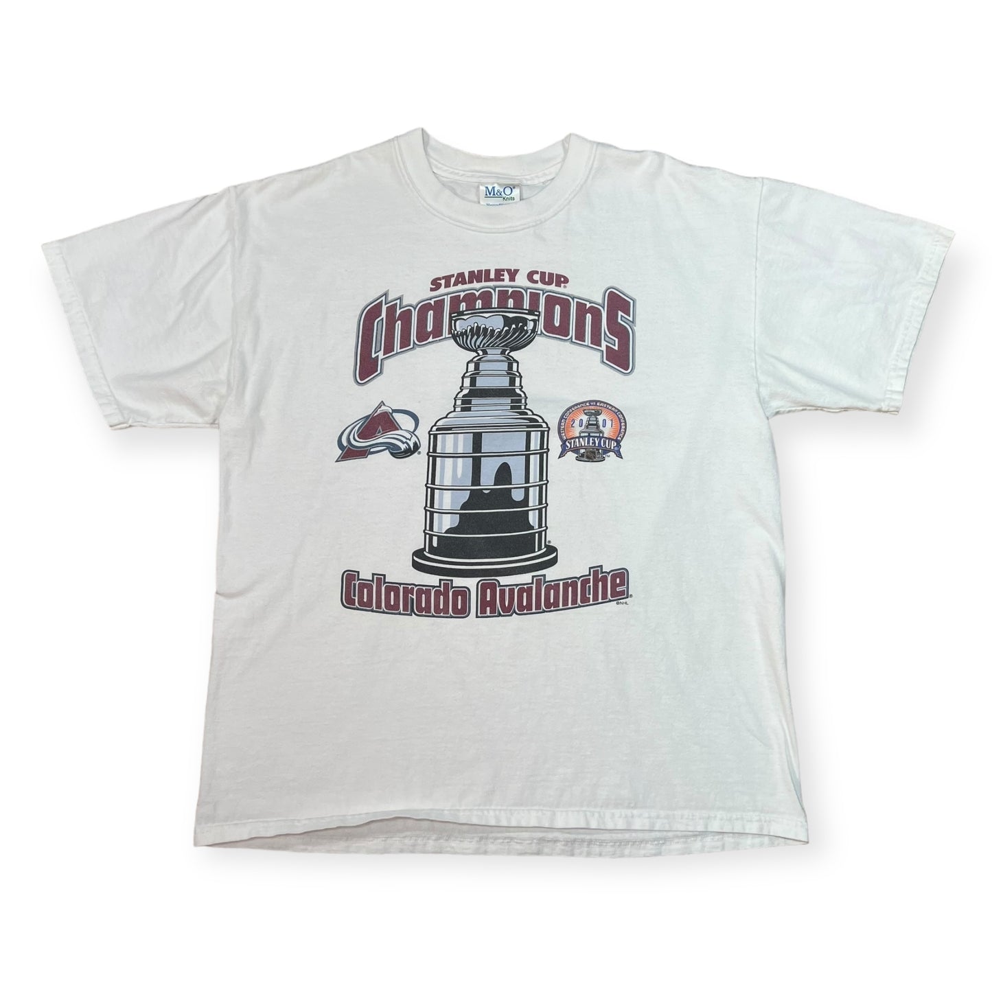 2001 Colorado Avalanche Stanley Cup Champions sports tee (L)