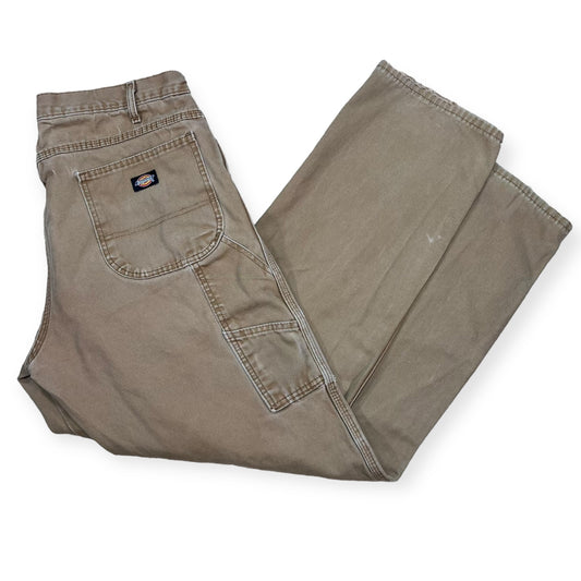 Dickies tan cargo pants (37X34)