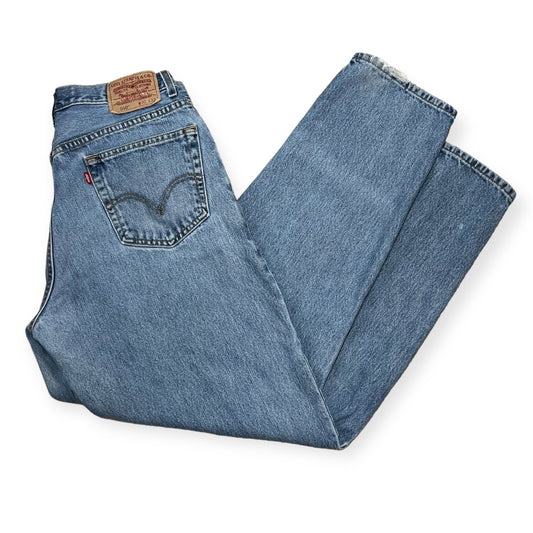 Levi's 550 relaxed fit light wash denim pants (34X34)