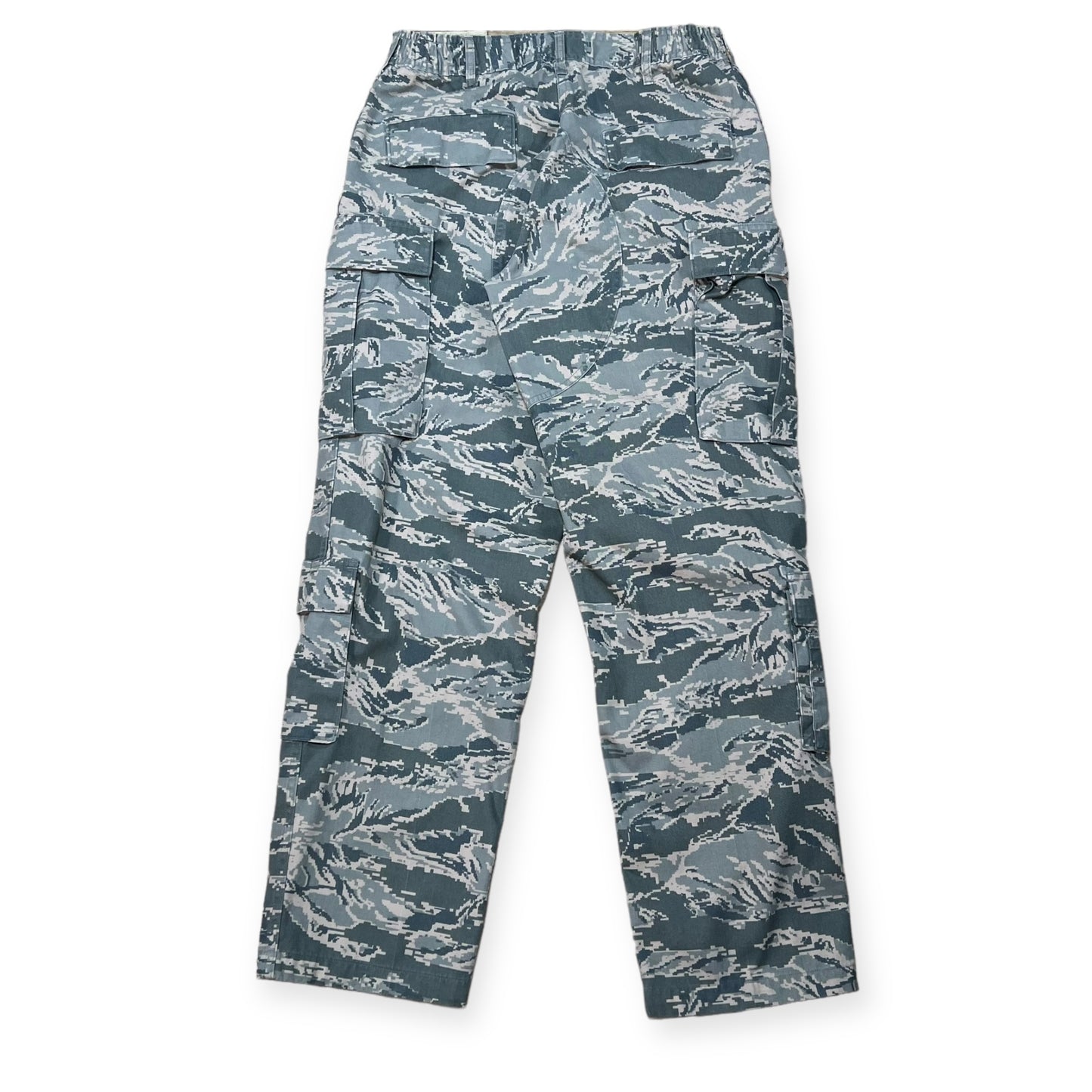 Camo cargo pants (32-34X31)